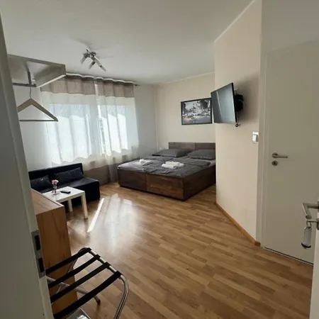 בית הארחה Skypension