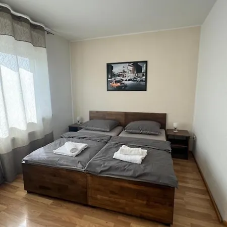 Skypension 3* Шёнефельд