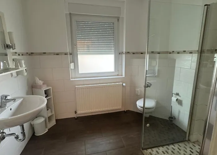 Skypension בית הארחה שונפלד